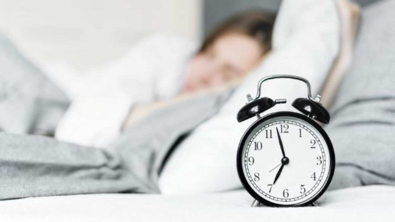 Yaz ve Kış Mevsiminde Sağlıklı Uyku İçin Oda Düzeni Nasıl Olmalı? | TurkArama Motoru | Sağlık ve Günlük Yaşam için Pratik Bilgiler